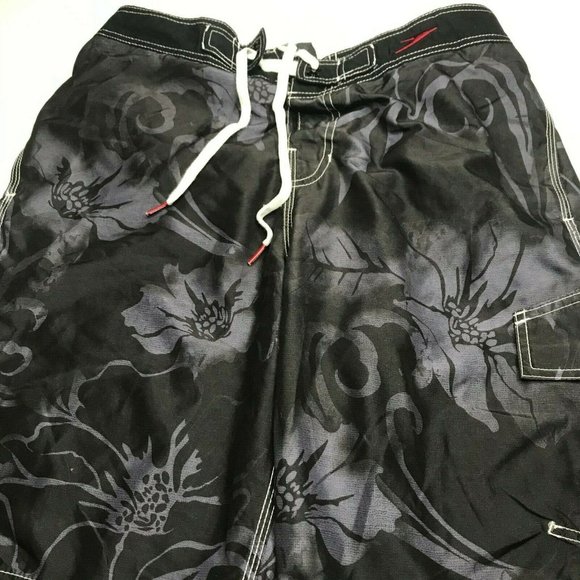Speedo black and gray floral swim trunks lined size M - Picture 1 of 6